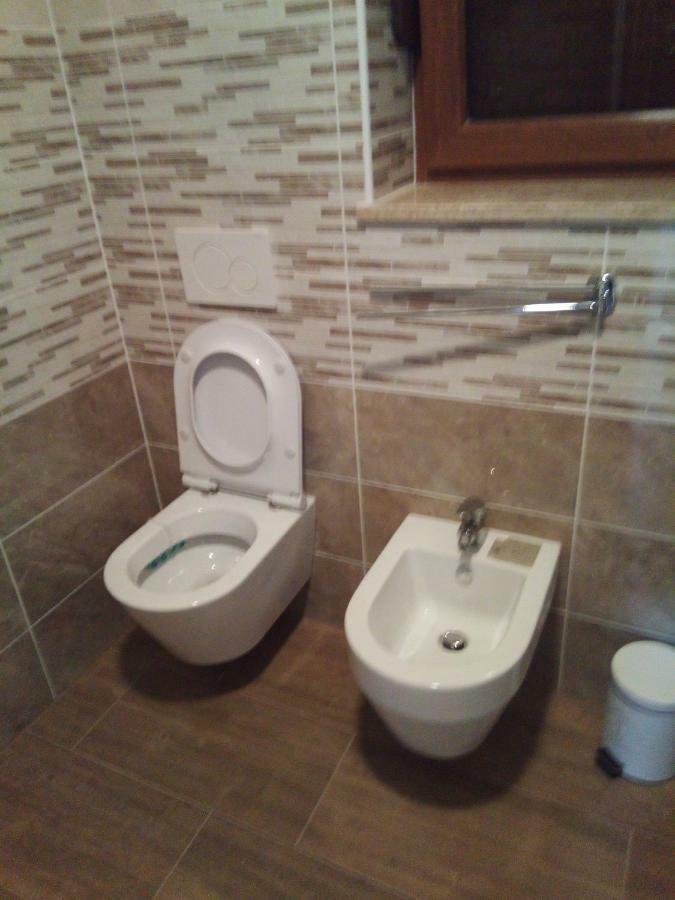 Apartmaji Matazin Črni Kal エクステリア 写真