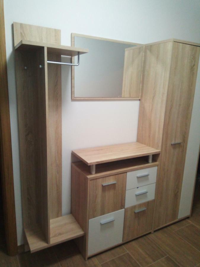 Apartmaji Matazin Črni Kal エクステリア 写真